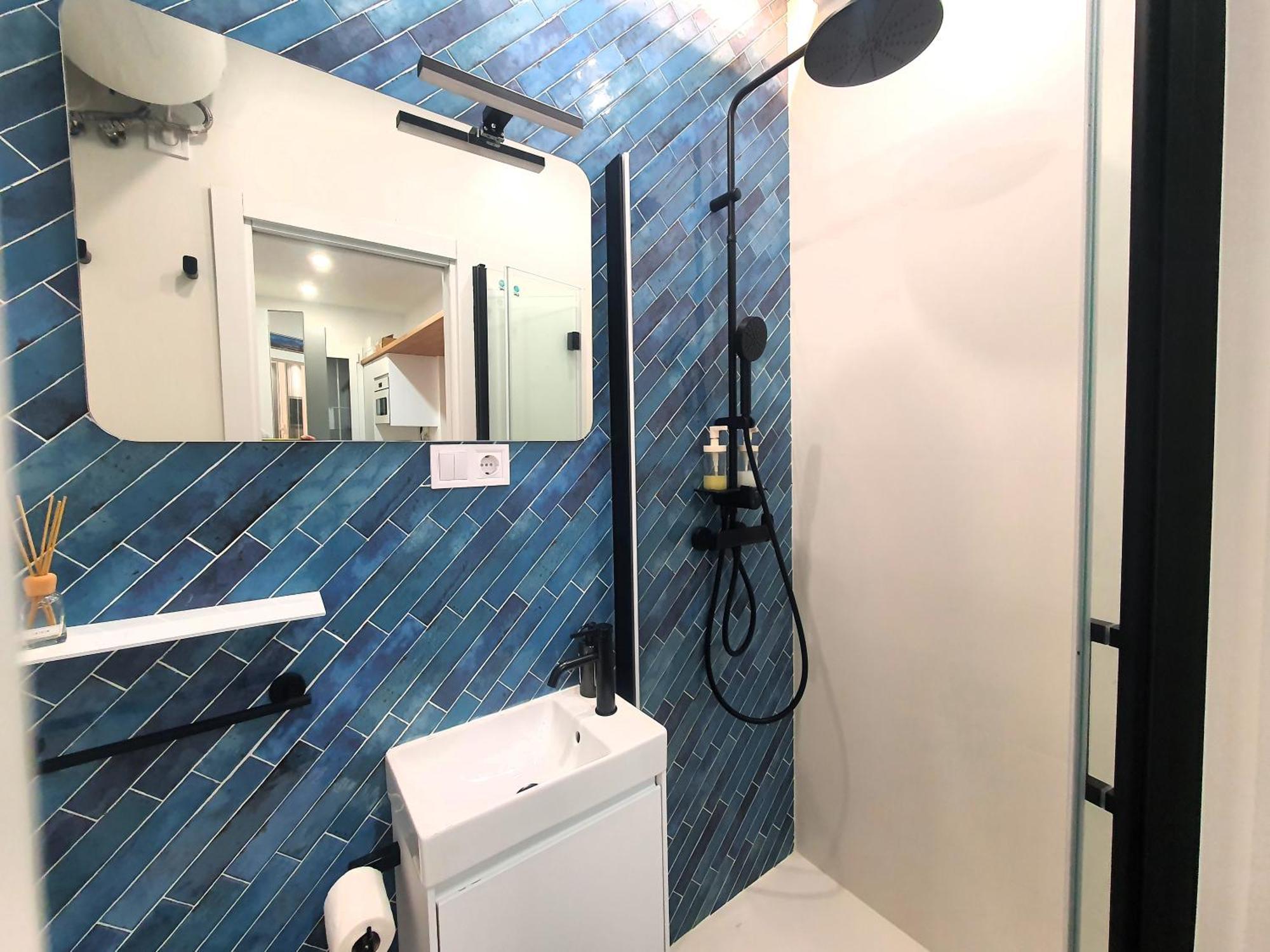 Rentadore Lavapies Studio Apartment Madrid Ngoại thất bức ảnh