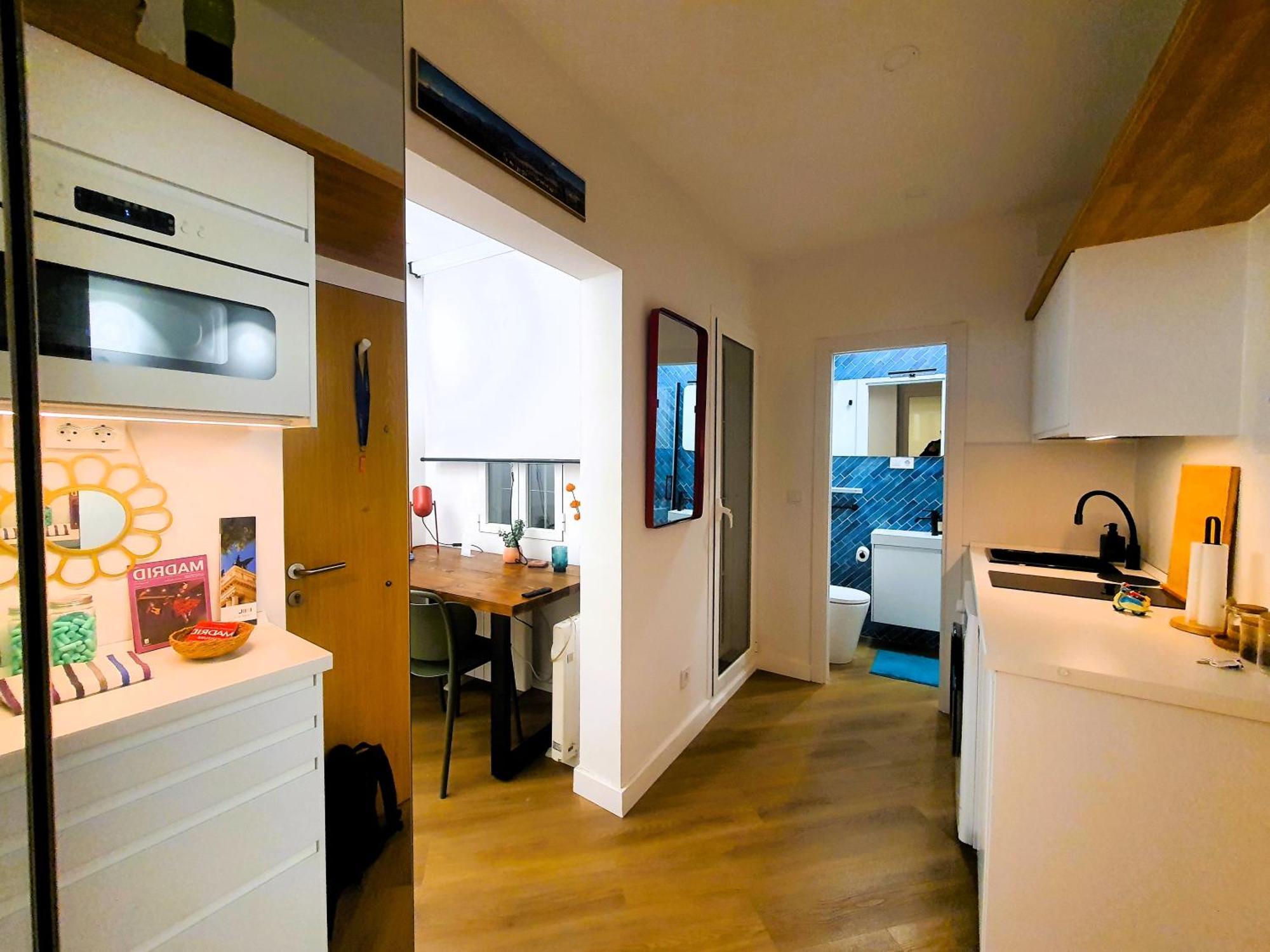 Rentadore Lavapies Studio Apartment Madrid Ngoại thất bức ảnh